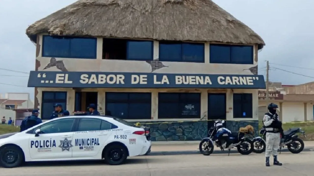 Asesinan al vigilante de un restaurante en Veracruz tras intentar frustrar un robo