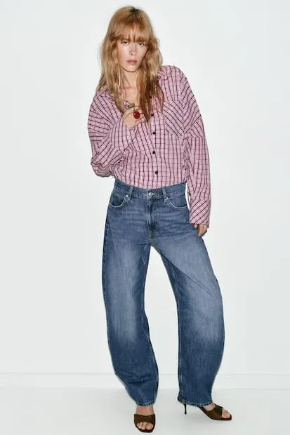 Jeans Barrel Fit. Foto: Zara