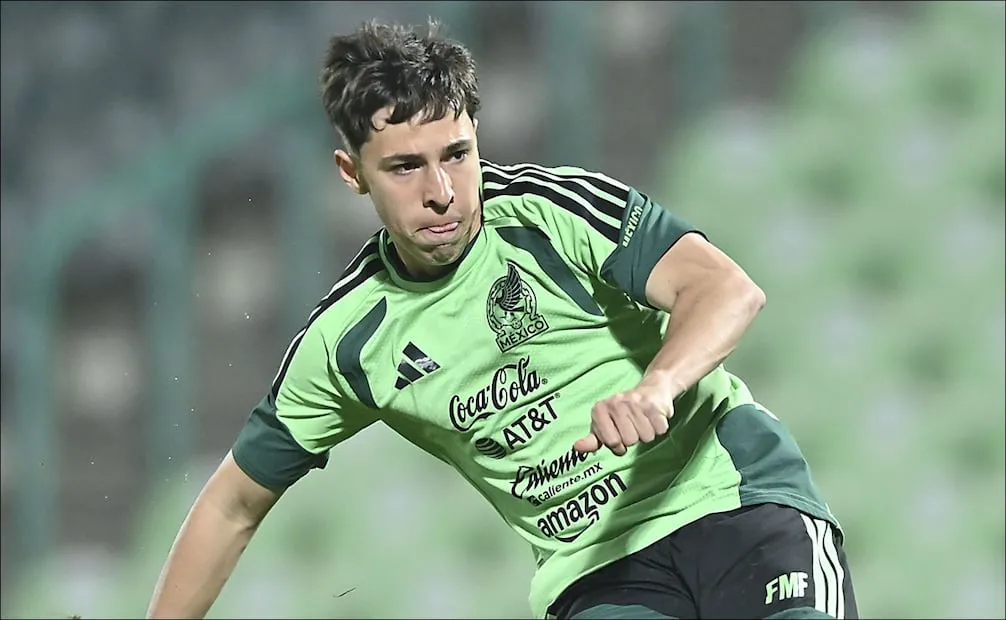 Mateo Chávez, durante un entrenamiento de la Selección Mexicana - Foto: Imago7