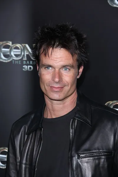 Muere Patrick Muldoon, actor de ‘Días de nuestras vidas’, a los 57 años; lo encontraron inconsciente tras tomar café