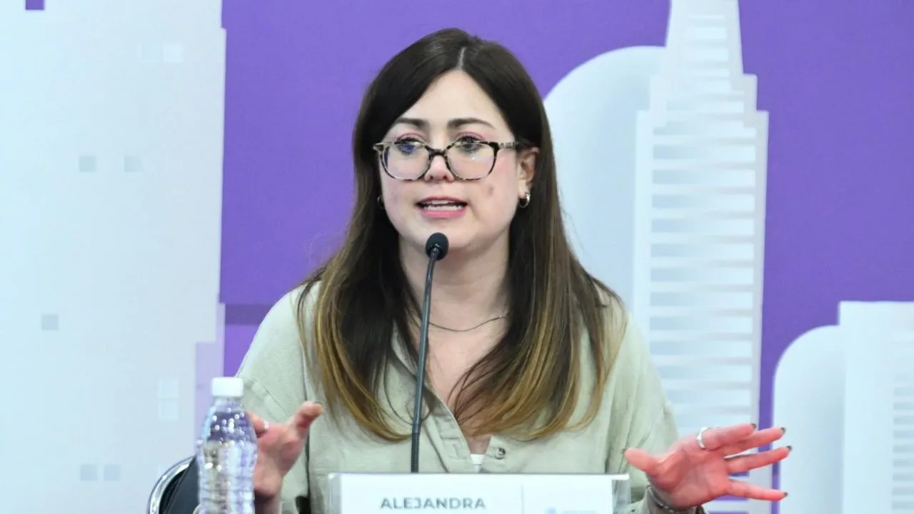 Otra grieta en la 4T: el PT veta a Bernardo Valle y Alejandra Tello para consejeros del INE y pide que sean dos mujeres en su lugar