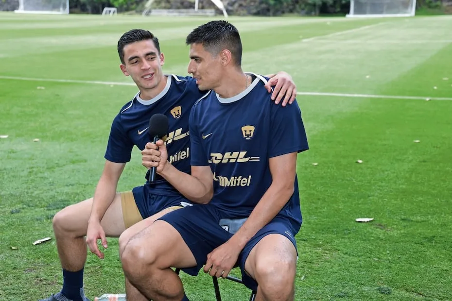 El Memote Martínez es el mejor amigo de Rodrigo en el club felino. Foto: Fernanda Rojas / EL UNIVERSAL