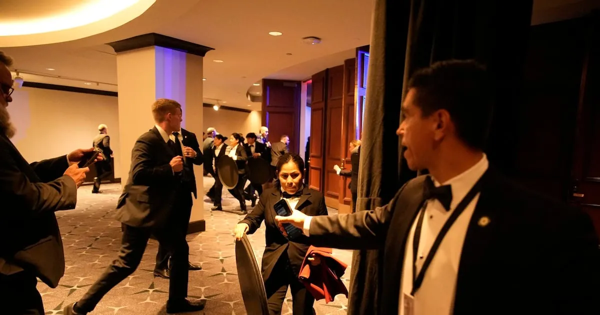 ‘Se han escuchado 3 disparos; aquí estaba Trump’: Corresponsales narran cómo fue el tiroteo en el Hilton