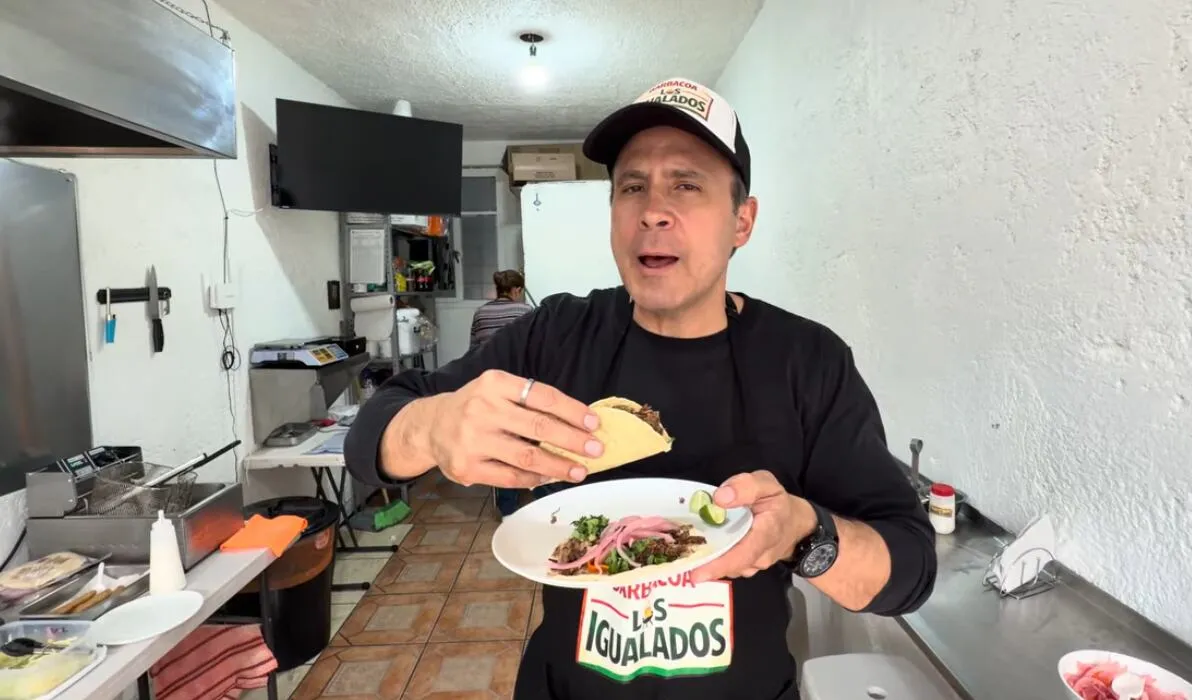 Ulises de la Torre abre "Los Igualados", local de barbacoa; a tres meses de su apertura, el negocio crece