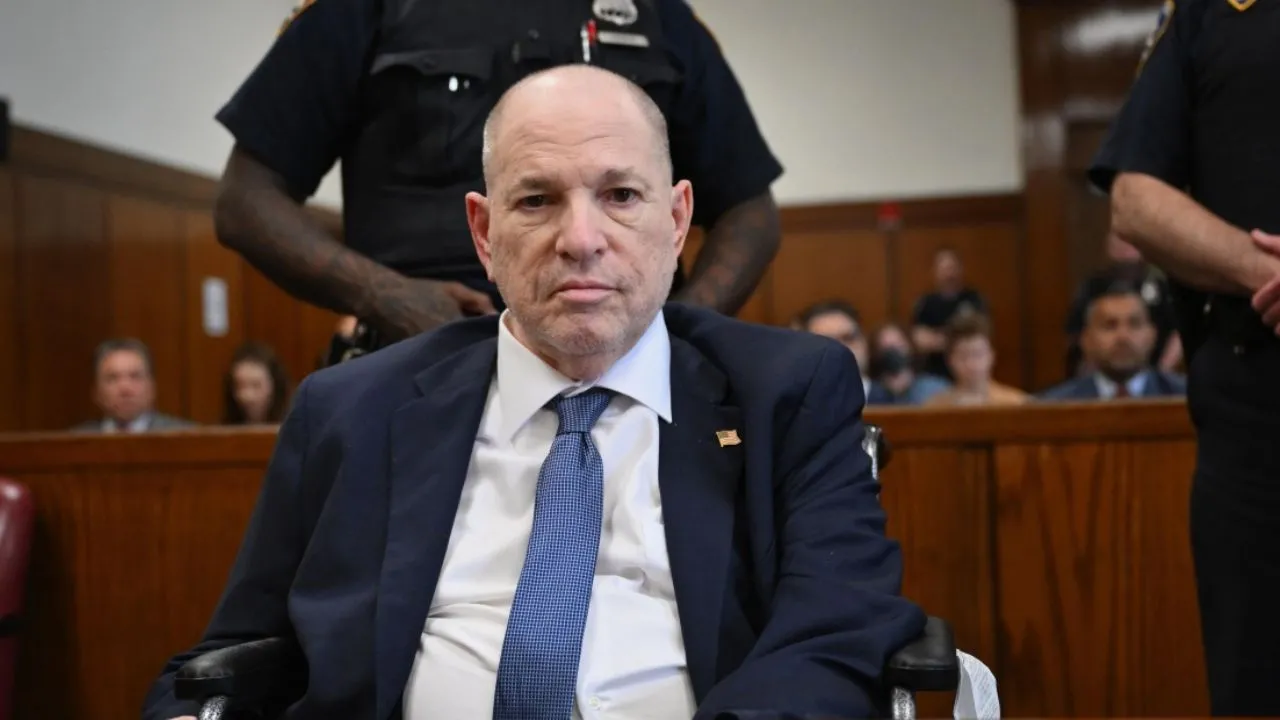 Weinstein utilizó su influencia para abusar de mujeres, señalan en tercer juicio por violación