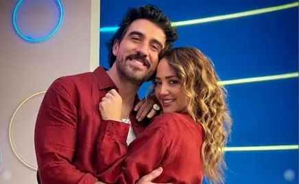 Andrea Legarreta y su novio Luis Carlos Origel comparten la sesión de fotos más romántica: "Somos cursis, ¿y qué?"
