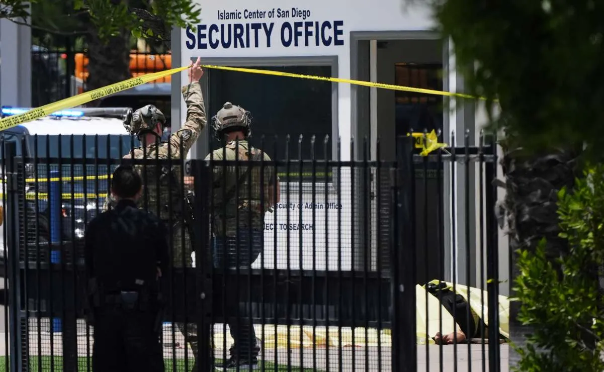 Arma usada en tiroteo en mezquita de San Diego tenía grabado un mensaje de odio; el Centro Islámico ya había recibido amenazas
