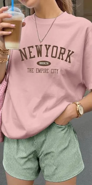 Look rosa y verde. Foto: Shein