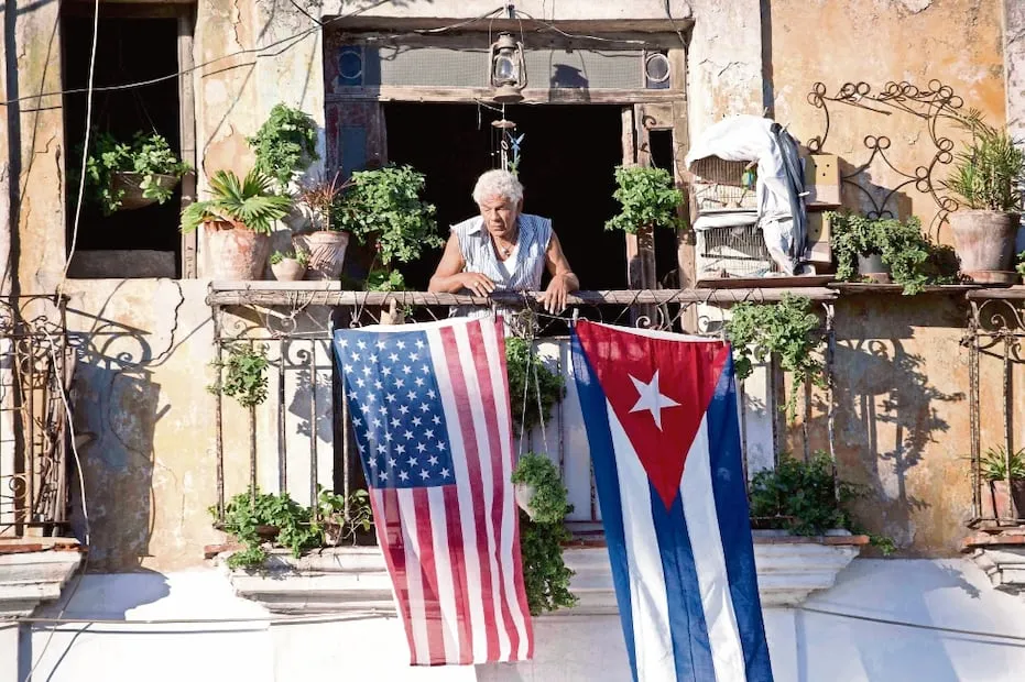 Demócratas exigen a Trump no invadir Cuba ni detener a migrantes cubanos en Guantánamo; aumentaría el desplazamiento, afirman