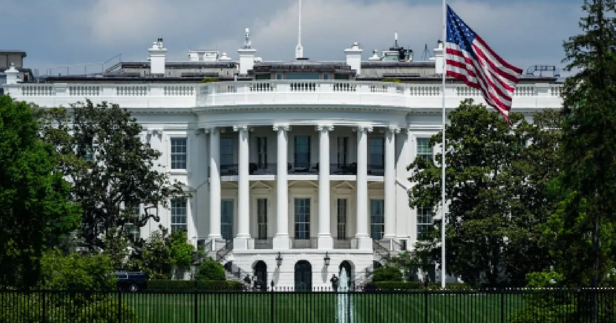 Disparos cerca de la Casa Blanca provocan cierre de seguridad; FBI y Servicio Secreto responden