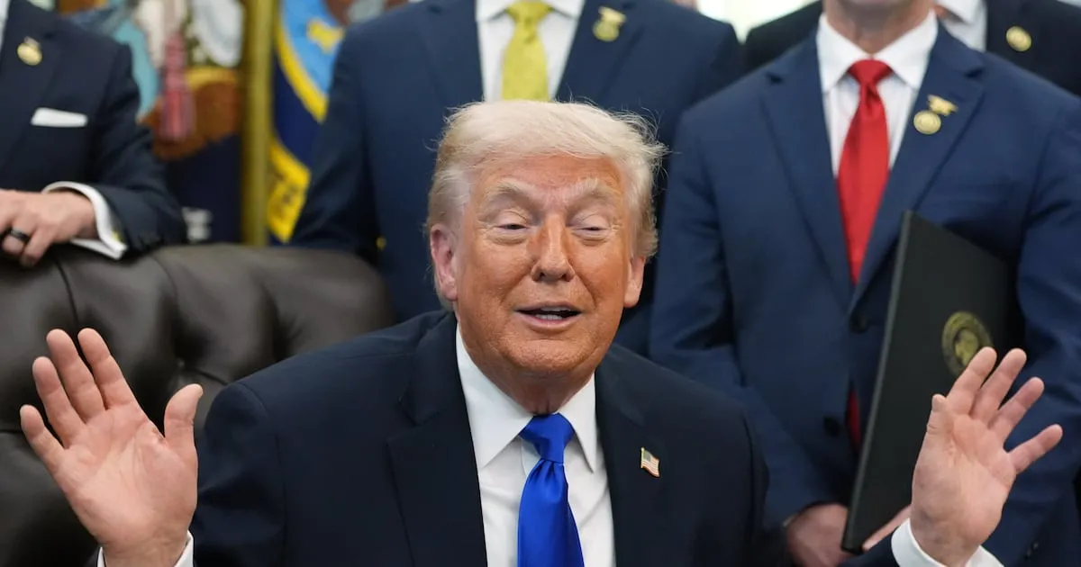 ‘El bloqueo es increíble’: Trump se celebra por cierre de Ormuz mientras el precio de la gasolina sube en EU