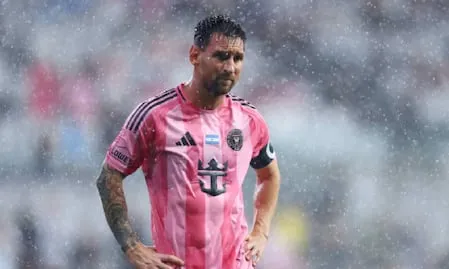 Lionel Messi enciende las alarmas en Argentina tras retirarse del partido del Inter Miami por lesión