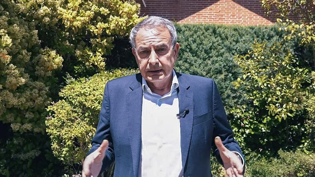 Rodríguez Zapatero y sus hijas fueron los principales beneficiarios de la red de Plus Ultra, dice la Policía española