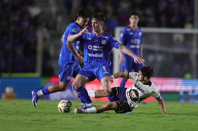 ‘Tendrían que multarlo’: Joel Huiqui responde a Efraín Juárez tras acusaciones de ayuda arbitral a Cruz Azul