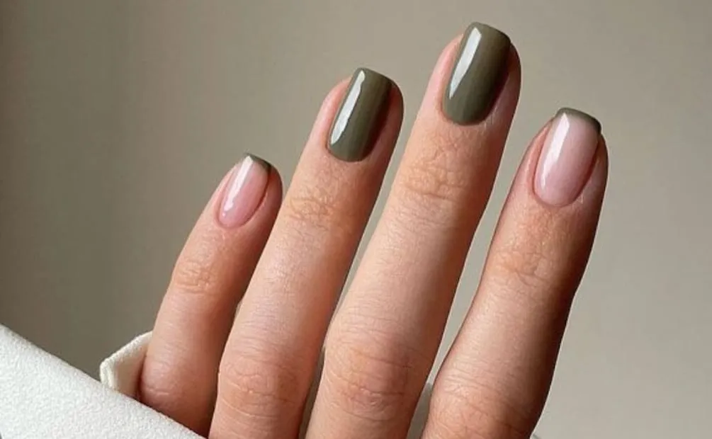 La manicura francesa se adapta cada temporada. Foto: Instagram @beautyhouse_cali