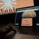Anthropic suspende acceso a su IA más potente por orden del gobierno de EU; Amazon influyó en la decisión, según Wall Street Journal