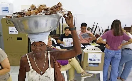 Cepeda y De la Espriella elevan insultos durante segunda vuelta; Colombia se centra en polarización de ideologías