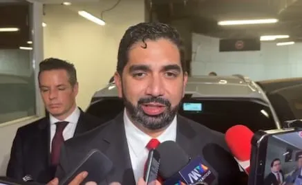 Roberto Lazzeri llama a "mantener cabeza fría" tras amenaza de Trump al T-MEC; es ratificado como embajador de México en Washington