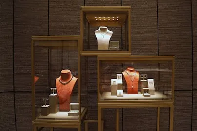 Joyería Suárez celebra su legado con nueva boutique en Polanco