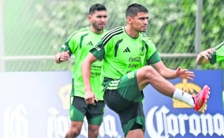 Javier Aguirre prepararía cambios para el partido de México contra Chequia