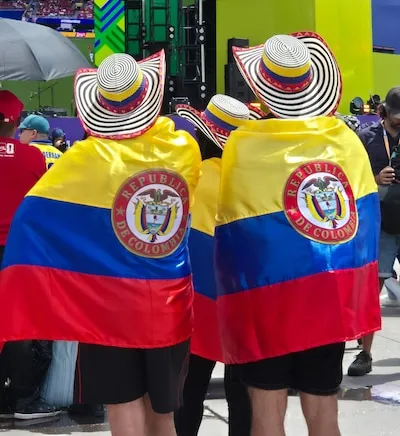 Fans colombianos acudieron al FIFA Fan Fest a pesar de que no estaba programado el partido de su selección. (Foto: Ricardo Díaz/El Financiero)