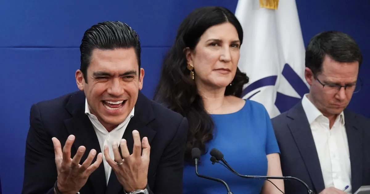 INE sanciona al PAN: Ordena bajar publicaciones en las que llama ‘narcopartido’ a Morena