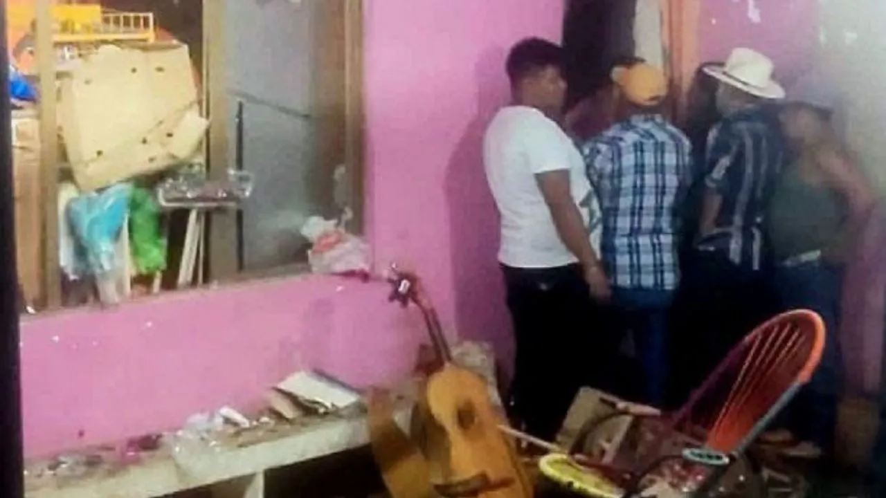 Juego pirotécnico provoca explosión de un tanque de gas en fiesta patronal de Veracruz y deja 23 heridos