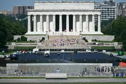 Trump anuncia mitin en vez de conciertos por los 250 años de independencia de EU; artistas cancelaron su participación