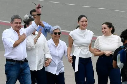 Brasil llama a consultas a su embajador en Argentina por insultos de Milei; llamó a Lula "presidiario" y "ladrón"