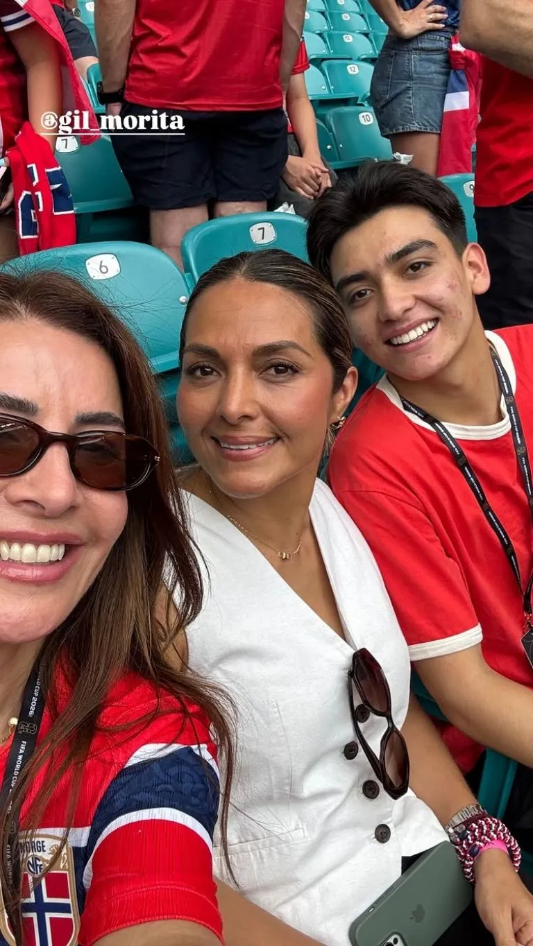 Gil Mora asiste al Noruega-Inglaterra en Miami junto a su representante, quien también es agente de Haaland