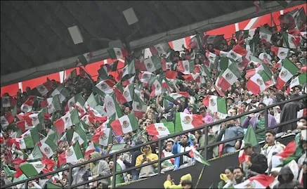 Gilberto Mora, Raúl Jiménez y Julián Quiñones, los más ovacionados en el estadio Ciudad de México