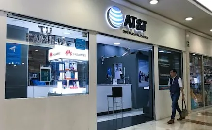 Maquiladoras recortan 100 mil empleos en 2 años