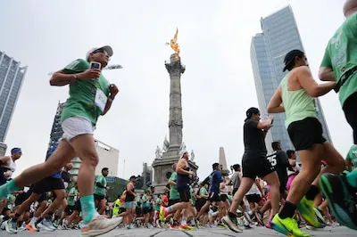 Medio Maratón de CDMX 2026: Horario, ruta, calles cerradas, Metro GRATIS, premios y lo que debes saber