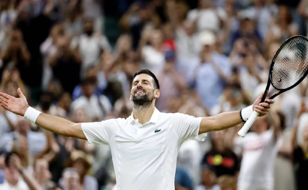 Novak Djokovic avanza a semifinales de Wimbledon tras firmar una victoria histórica después de cinco horas