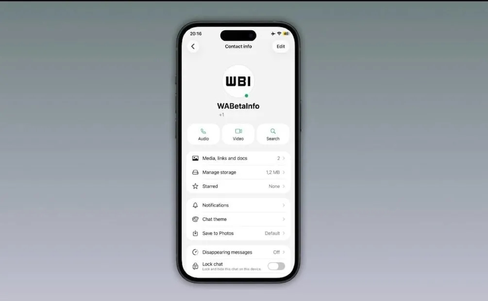 El punto verde de WhatsApp sólo aparece en la información de perfil de los contactos. Foto: WABetaInfo