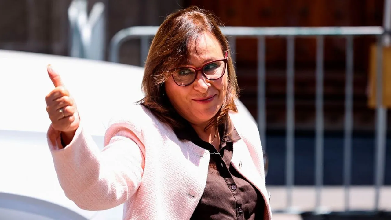 "Quien no tiene el respaldo de la gente no sirve para gobernar", dice senador morenista a Nahle por requisitos de la revocación de mandato
