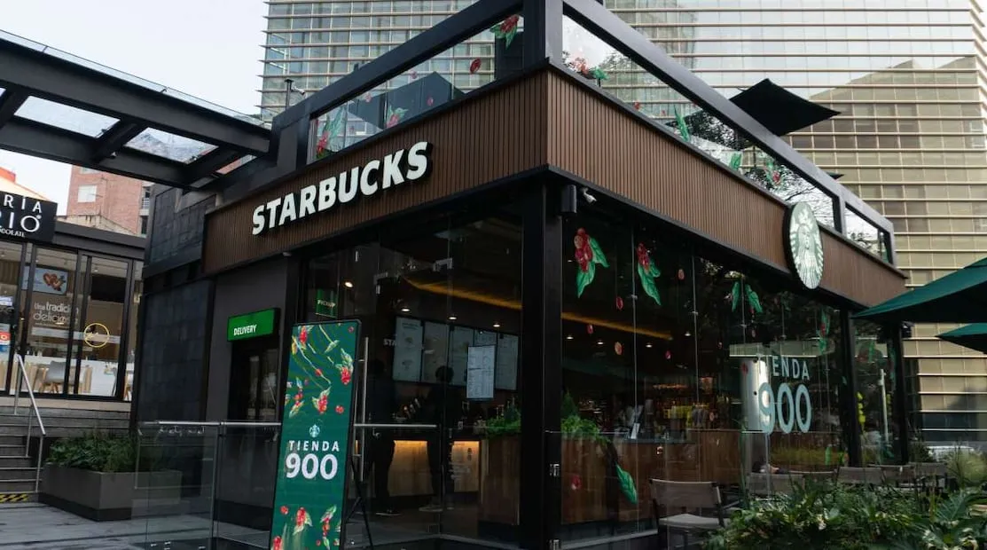 Alsea administra marcas como Starbucks. Foto: Facebook @StarbucksMexico