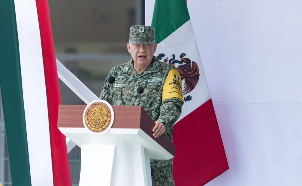 La presidenta de México, Claudia Sheinbaum Pardo, encabezó la Ceremonia de Recepción del Agrupamiento de Ayuda Humanitaria “Yumare”, que viajó a Venezuela después de los sismos de 7.2 y 7.5 ocurridos el pasado 24 de junio. Foto: Hugo Salvador / EL UNIVERSAL