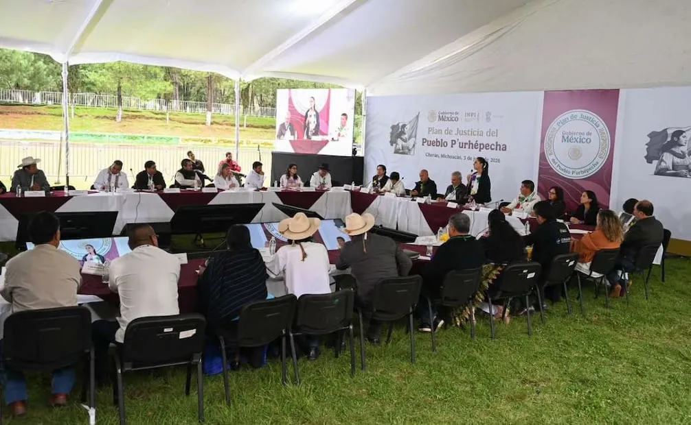 La presidenta de México, Claudia Sheinbaum, en Cherán, Michoacán, durante la presentación de avances del Plan de Juticia del Pueblo Purépecha. Foto: Especial