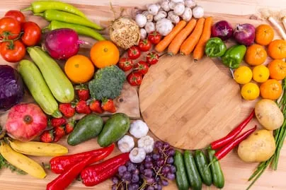 Aguacates, lechuga y jalapeños; la "ensalada" de productos mexicanos cuestionados y vetados por EU