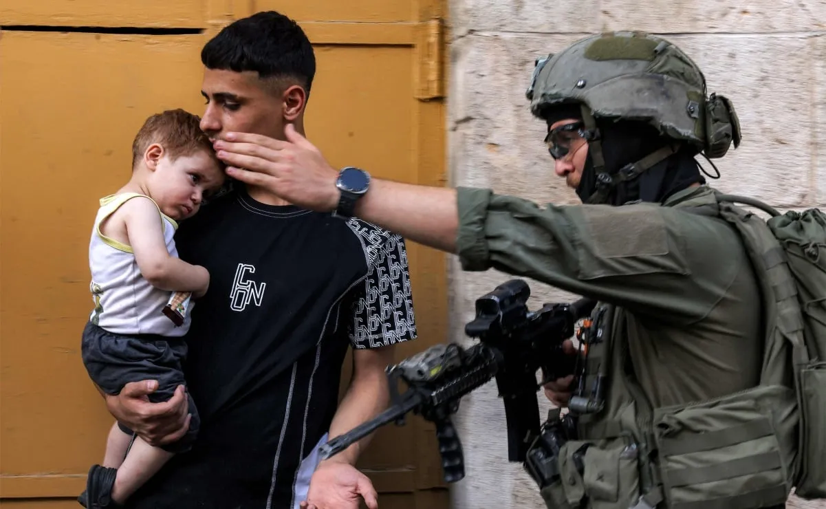 Asedio de colonos israelíes a casas palestinas en Cisjordania, un "acto de terrorismo": embajador de EU; siguen los asentamientos