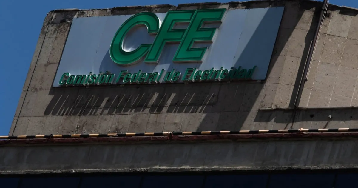 CFE gana batalla legal en EU: Seguirá juicio contra exdirectivos por contratos de gas natural