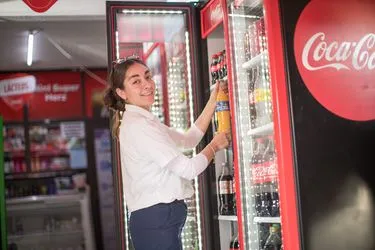 La Industria Mexicana de Coca-Cola destacó la labor de las tienditas con las que ha construido una red de más de 1.2 millones de clientes en México.