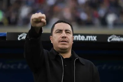 ⁠Efraín Juárez describe cómo fue su salida de los Pumas: ‘Me fui con la frente en alto’