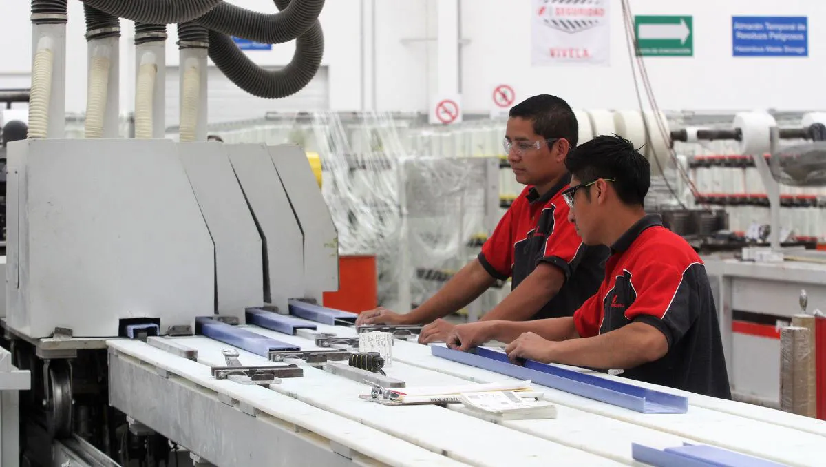 Industria manufacturera de Nuevo León evoluciona hacia la modernización - MILENIO