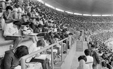 Aspirantes se jugaban su ingreso a la UNAM en el Estadio Azteca; mira la galería de fotos