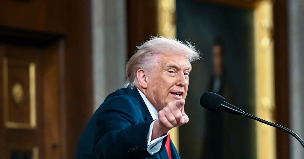Trump abre la chequera: Devuelve 100 mil millones de dólares en aranceles cobrados bajo la IEEPA