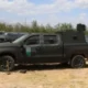 Acusan a 13 personas de llevar autos blindados robados de EU a cárteles mexicanos; hay dos mexicanos señalados