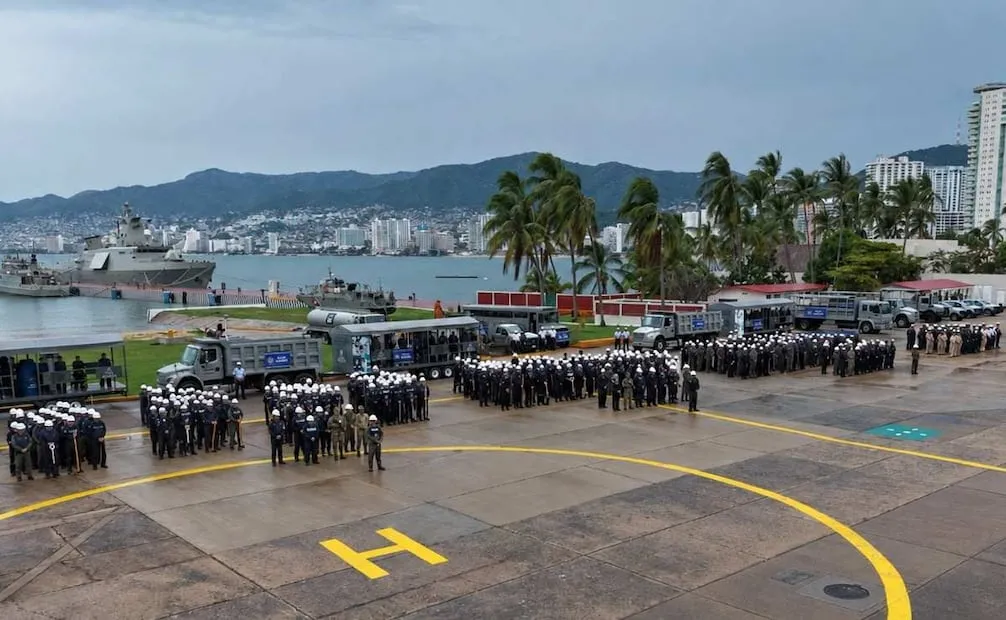 Aspectos de la activación del Plan Marina en Colima, Guerrero, Jalisco y Michoacán por el paso del huracán Trudy, el cual es categoría 2 de la escala Saffir-Simpson. Foto: Secretaría de Marina (Semar).