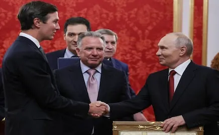Putin acepta reanudar negociaciones de paz con Ucrania; serán en noviembre y con la mediación de EU